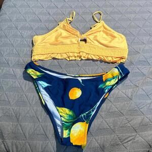 Yellow Ruched Twist Front‎ Bikini Swimsuit Lemon Print Blue Bottoms